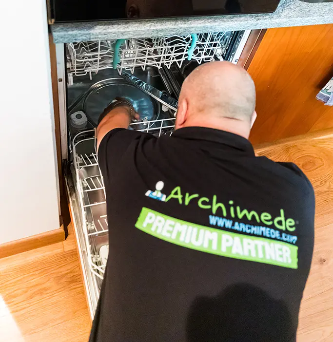 Riparazione lavastoviglie Whirlpool Bologna