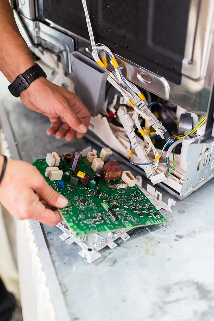 Tecnico Elettrodomestici Zola Predosa