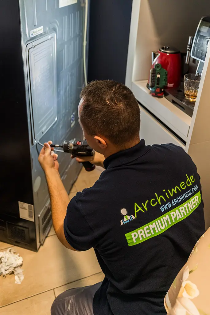 Archimede riparazione frigoriferi Amana a Bologna