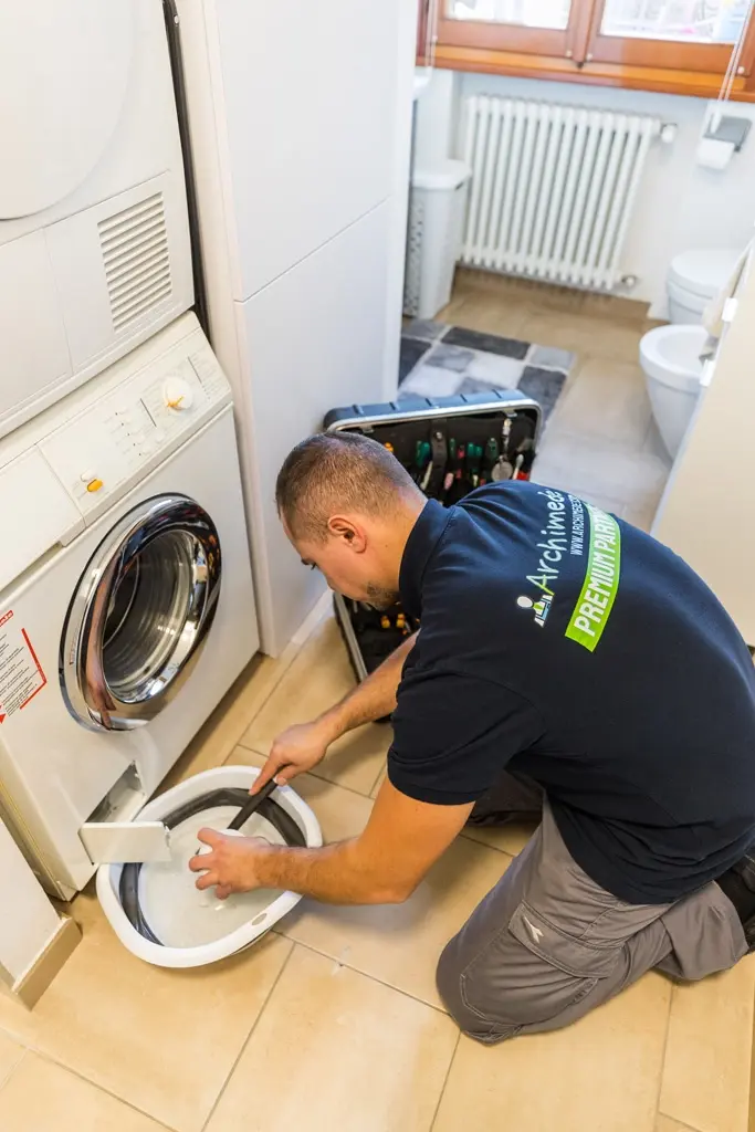 Riparazione lavatrici Candy Bologna